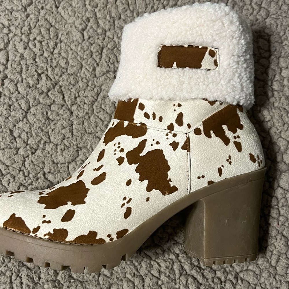 PIERRE DUMAS  Beautiful Ankle Boots BROWN COW HIDE CUTE